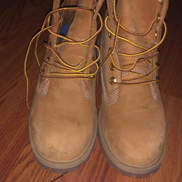 Timberland Boots - Picture 2 of 7